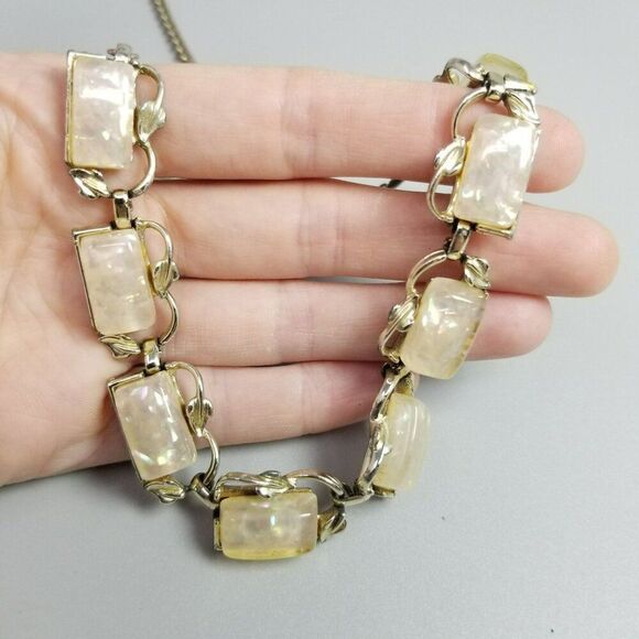 Vintage Cream Lucite Rectangle Cabochon Panel Collar Necklace, Silver Tone Chain - Picture 8 of 8